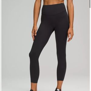 Lululemon Bace Pace High Rise 25 Inch Tight black size 4